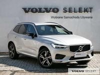 Używany Volvo XC60 235 KM (172 kW) 2020 Srebrny SUV