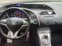 używany Honda Civic VIII UFO 1.4 16v-5 drzwi,klima-ładny stan,sprowadzona