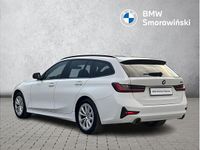 Używany BMW 318 Advantage 156 KM (114 kW) 2022 Biel alpejska Kombi