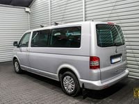 używany VW Caravelle 2.5dm 130KM 2008r. 522 000km