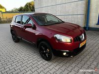Używany Nissan Qashqai 110 KM (80 kW) 2011 Bordowy SUV