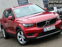 Używany Volvo XC40 Momentum 163 KM (119 kW) 2020 Bordowy (metalik) SUV