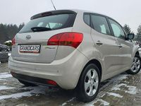 Używany Kia Venga 125 KM (91 kW) 2010 Beżowy Hatchback