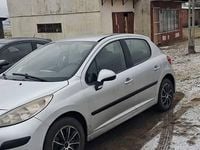 Używany Peugeot 207 2008 Srebrny Hatchback