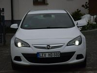Używany Opel Astra GTC 2013 Biały Coupe