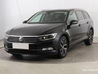 Używany VW Passat 180 KM (132 kW) 2016 Czarny Kombi