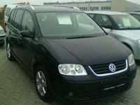 używany VW Touran 2dm 2003r. 202 000km