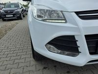 Używany Ford Kuga 150 KM (110 kW) 2016 Biały (metalik) SUV