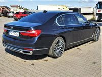 używany BMW 750 4.4dm 450KM 2017r. 142 848km