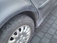 Używany Citroën C5 2002 Szary Sedan/Limuzyna