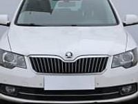 Używany Skoda Superb 170 KM (125 kW) 2014 Biały Kombi