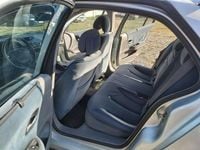 Używany Renault Laguna II 140 KM (102 kW) 2002 Srebrny Hatchback