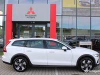 używany Volvo V60 CC V60, 2019r. CrossCountry , 2019r. , 4x4, FVat23%, FullLED, CarP…