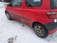 Używany Toyota Yaris 2000