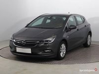 Używany Opel Astra 2015 Brązowy Hatchback