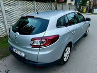 używany Renault Mégane III 1.6dm 110KM 2010r. 272 504km