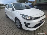 Używany Kia Rio 100 KM (73 kW) 2021 Biały Hatchback