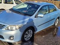 Używany Toyota Corolla Premium 132 KM (97 kW) 2011 Srebrny Sedan/Limuzyna