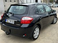 używany Toyota Auris 1.3dm 99KM 2010r. 181 263km