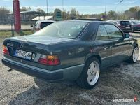 Używany Mercedes 230 1990 Zielony Coupe