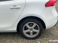 Używany Volvo V40 Momentum 2015 Biały Hatchback