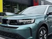 Nowe Opel Frontera 145 KM (106 kW) 2025 Zielony SUV