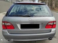Używany Mercedes E320 Elegance 2007 Inny kolor Kombi