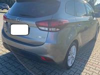 Używany Kia Carens 2017 Minivan