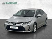 Używany Toyota Corolla Comfort 125 KM (91 kW) 2022 Srebrny Sedan/Limuzyna