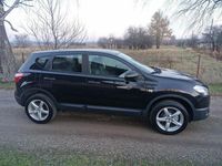 Używany Nissan Qashqai 116 KM (85 kW) 2013 Czarny (metalik) SUV