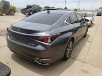 używany Lexus ES350 3.5dm 302KM 2019r. 54 000km