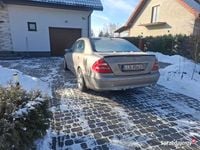 Używany Mercedes E320 2003