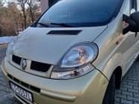 używany Renault Trafic II Bogata wersja Passanger,klima+nawiewy sufit