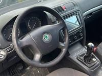 używany Skoda Octavia 2FL 2.0tdi navi, xenon pilne