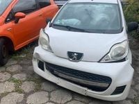 Używany Peugeot 107 68 KM (50 kW) 2010 Hatchback