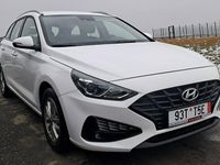 Używany Hyundai i30 110 KM (80 kW) 2022 Biały Kombi