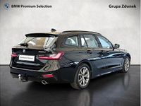 Używany BMW 320 Shadowline 190 KM (139 kW) 2021 Czarny Kombi