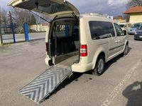 używany VW Caddy 1.6dm 102KM 2013r. 499 000km