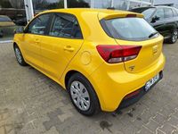 używany Kia Rio 1.2dm 84KM 2020r. 22 600km