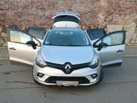 Używany Renault Clio GrandTour 73 KM (53 kW) 2017 Srebrny Kombi