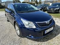 Używany Toyota Avensis 152 KM (111 kW) 2011 Niebieski Kombi