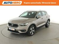 Używany Volvo XC40 211 KM (155 kW) 2021 Złoty SUV