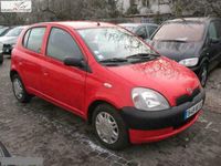 używany Toyota Yaris 1dm 65KM 2002r. 150 000km