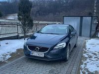 używany Volvo V40 2016 | Bogate wyposażenie + 2 komplety kół