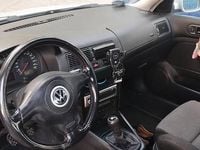 Używany VW Golf IV Comfortline 116 KM (85 kW) 2000 Srebrny Hatchback