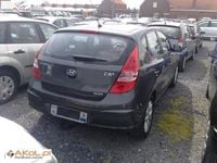 używany Hyundai i30 1.6dm 115KM 2007r. 110 000km