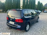 używany VW Touran 1.6dm 105KM 2013r. 220 000km