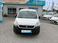 Używany Peugeot Partner 99 KM (72 kW) 2017 Biały Minivan