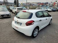 używany Peugeot 208 Ciężarowy Pełny Opis VAT