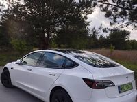Używany Tesla Model 3 Standard Range Plus 208 kW (283 KM) 2021 Sedan/Limuzyna